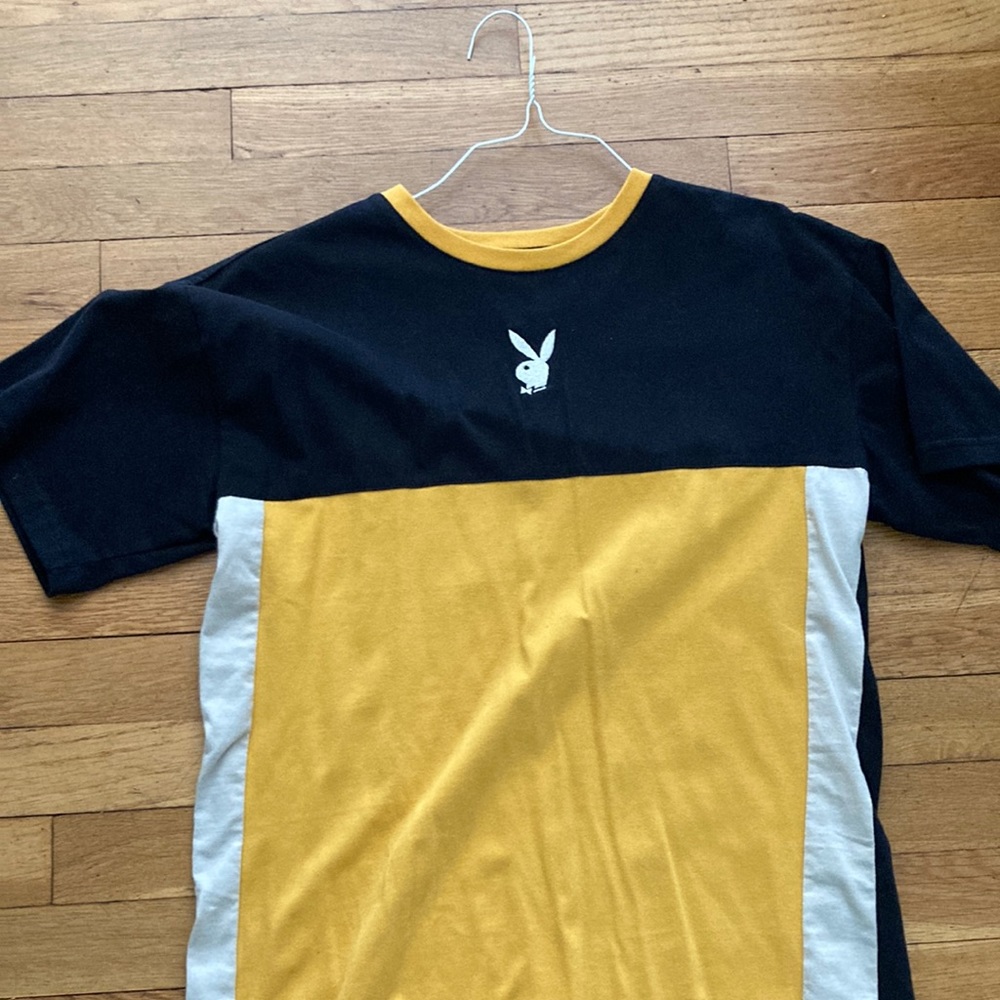 Playboy T-Shirt Mens Small, Yellow, Beige, and Black